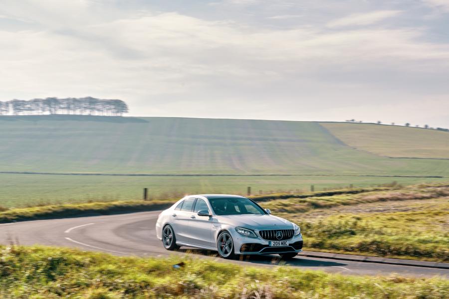  Mercedes-AMG C63 S (W205) 2018 года  (UK) (фото 28 из 40)